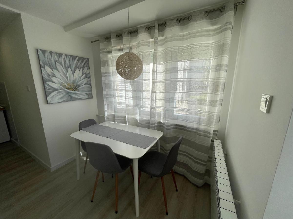 Guest House Micin Vodice Exterior foto