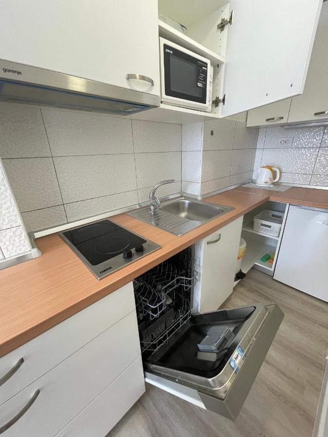 Guest House Micin Vodice Exterior foto