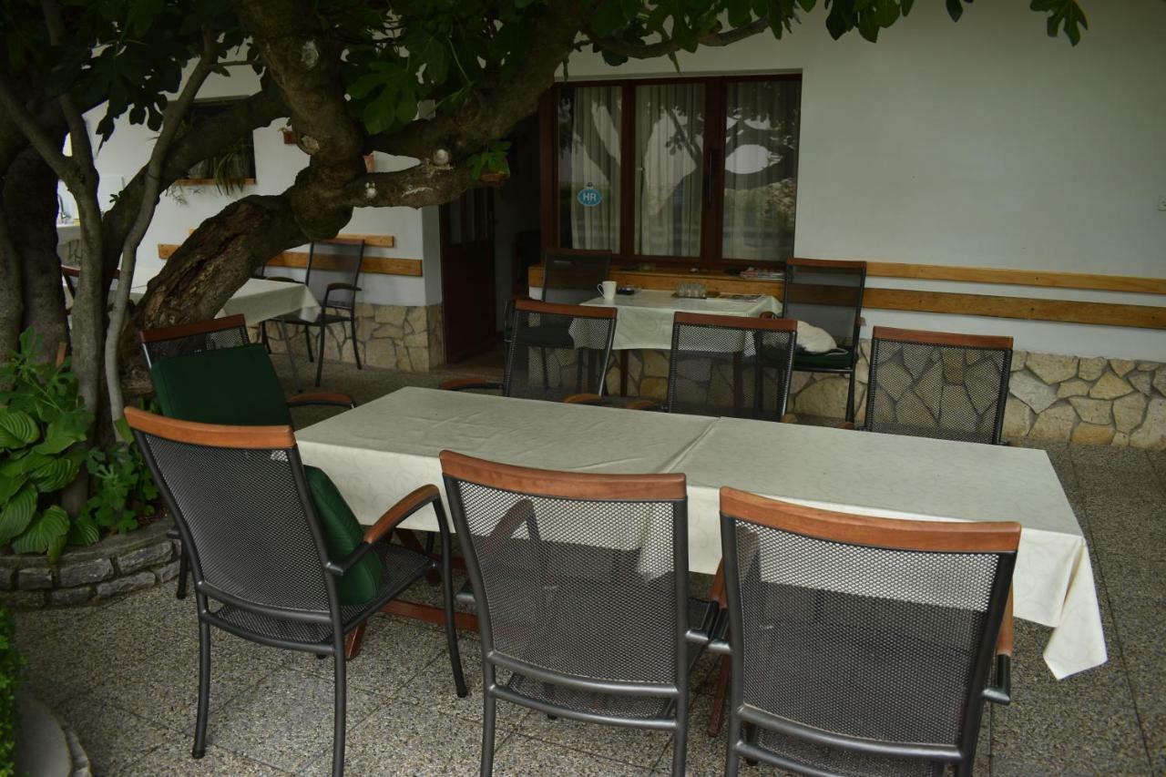 Guest House Micin Vodice Exterior foto