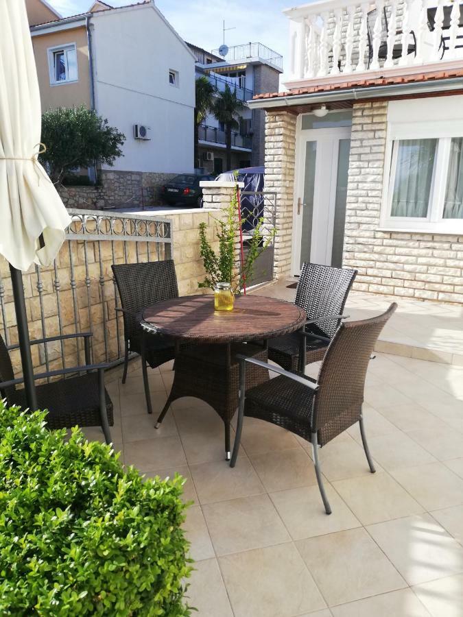 Guest House Micin Vodice Exterior foto