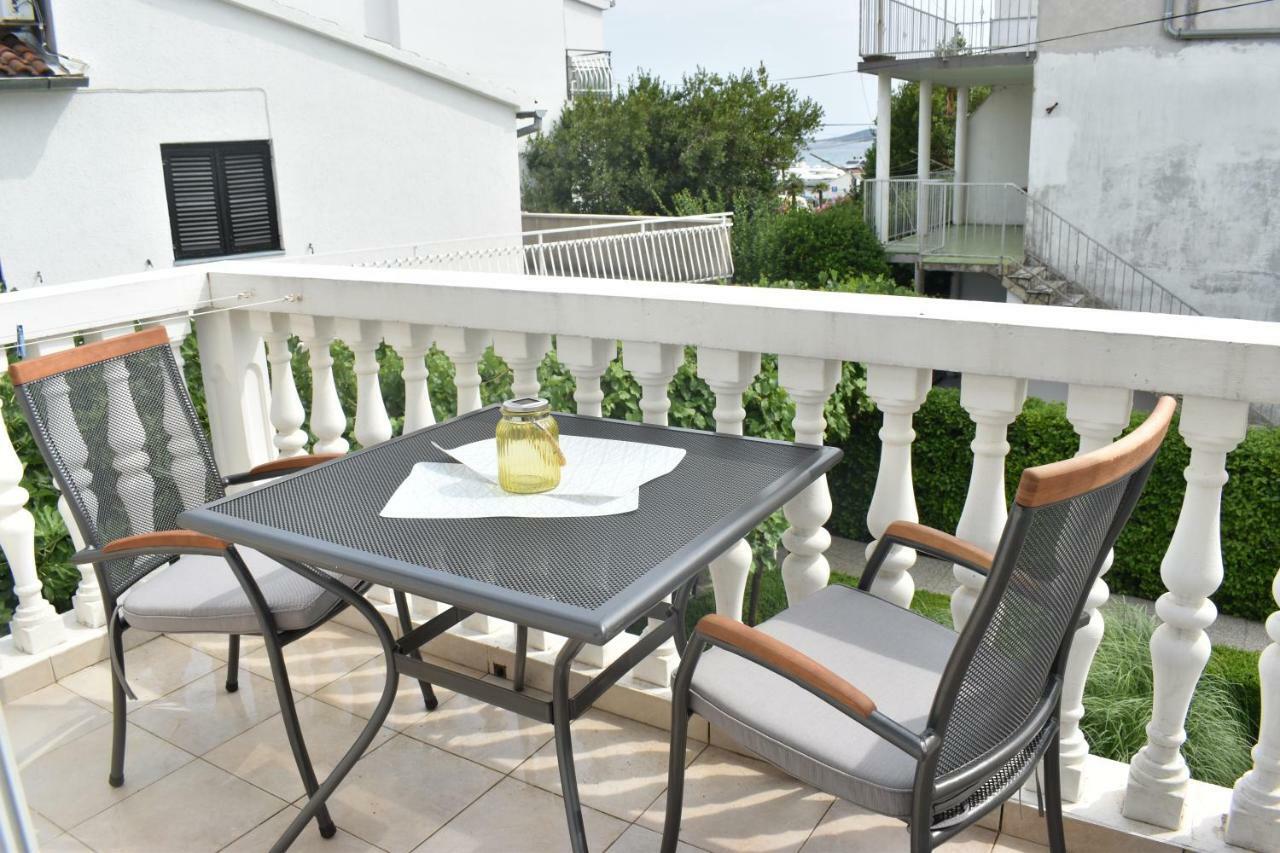 Guest House Micin Vodice Exterior foto